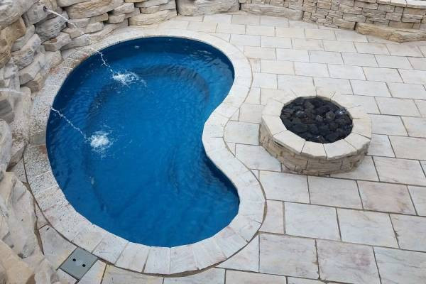 Pool company in Cross Mountain, TX custom backyard design