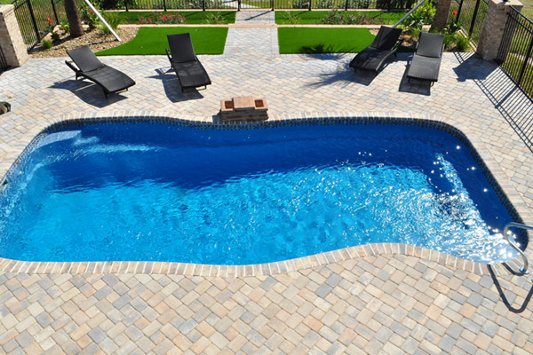 Custom swimming pool in Terrell Hills, TX by Copano Pools and Spas